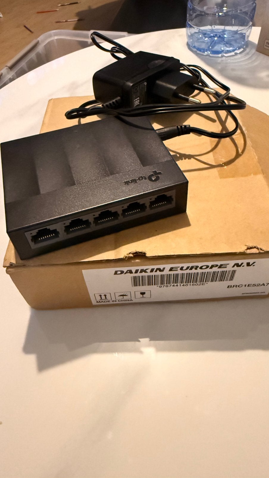 Switch TP-Link LiteWave LS1005G 5 ports Gigabit, Computers en Software, Ophalen of Verzenden, Zo goed als nieuw