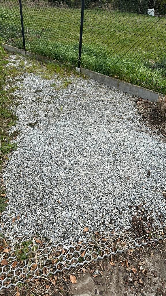 Witte kiezelsteentjes, Tuin en Terras, Ophalen, Zo goed als nieuw
