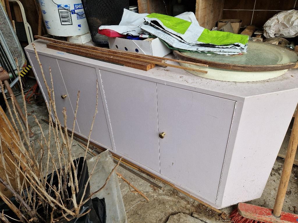 Dressoir, 2 boekenkasten met glazen leggers en verlichting, Ophalen, Mdf, strak, voor hobbie- of kinderkamer, Glas, Gebruikt