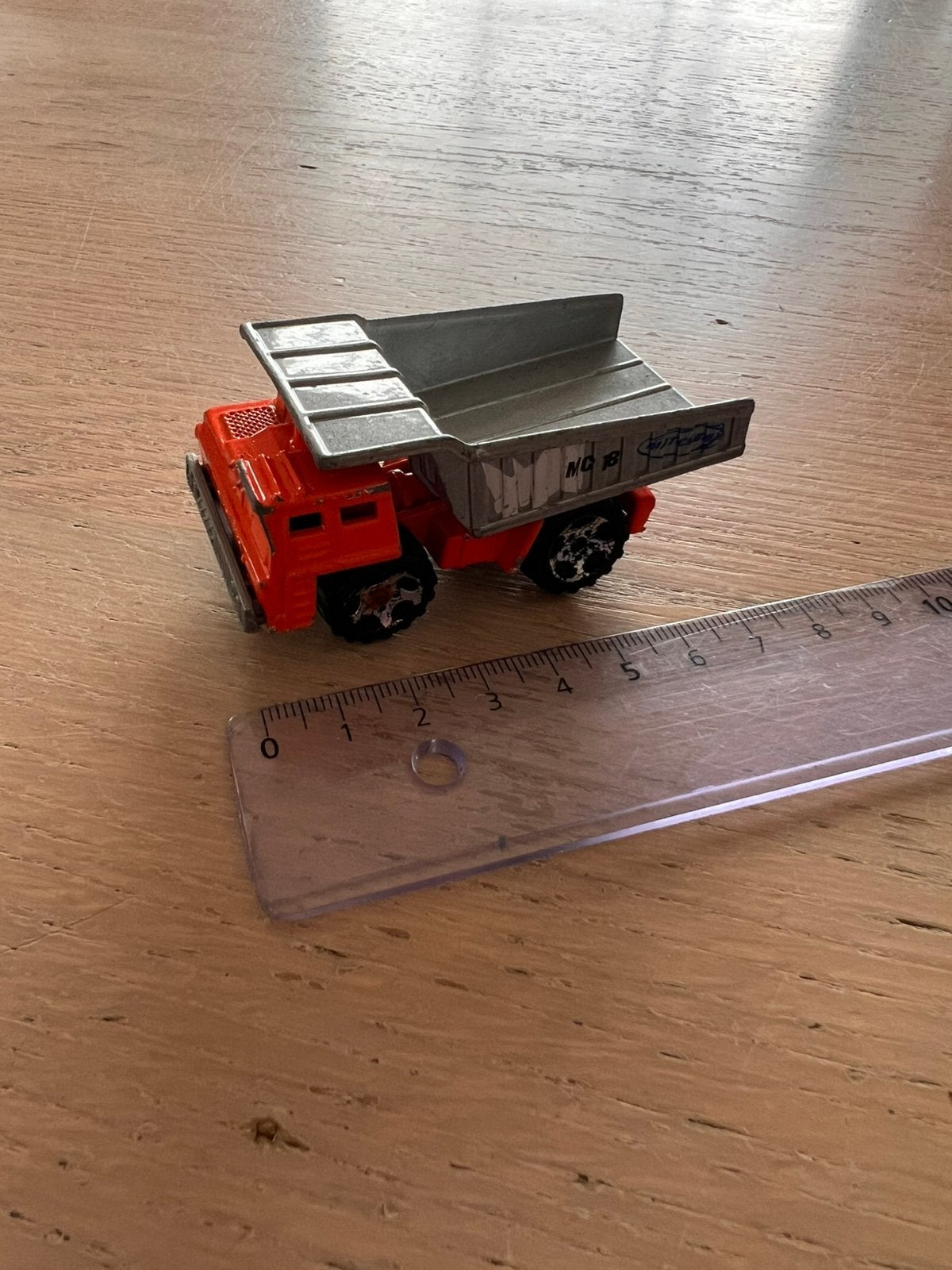 Dump truck, Ophalen of Verzenden, Zo goed als nieuw