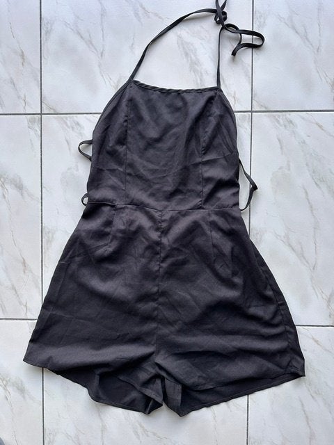 Playsuit Shein maat M (y0044), Kleding | Dames, Jumpsuits, Maat 38/40 (M), Zwart, Ophalen of Verzenden, Zo goed als nieuw