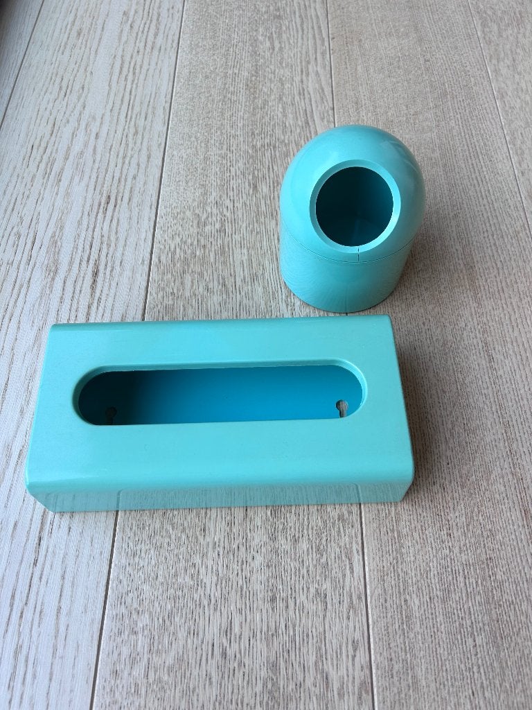 Makio Hasuike - Roberta - Gedy tissuebox en container, Enlèvement