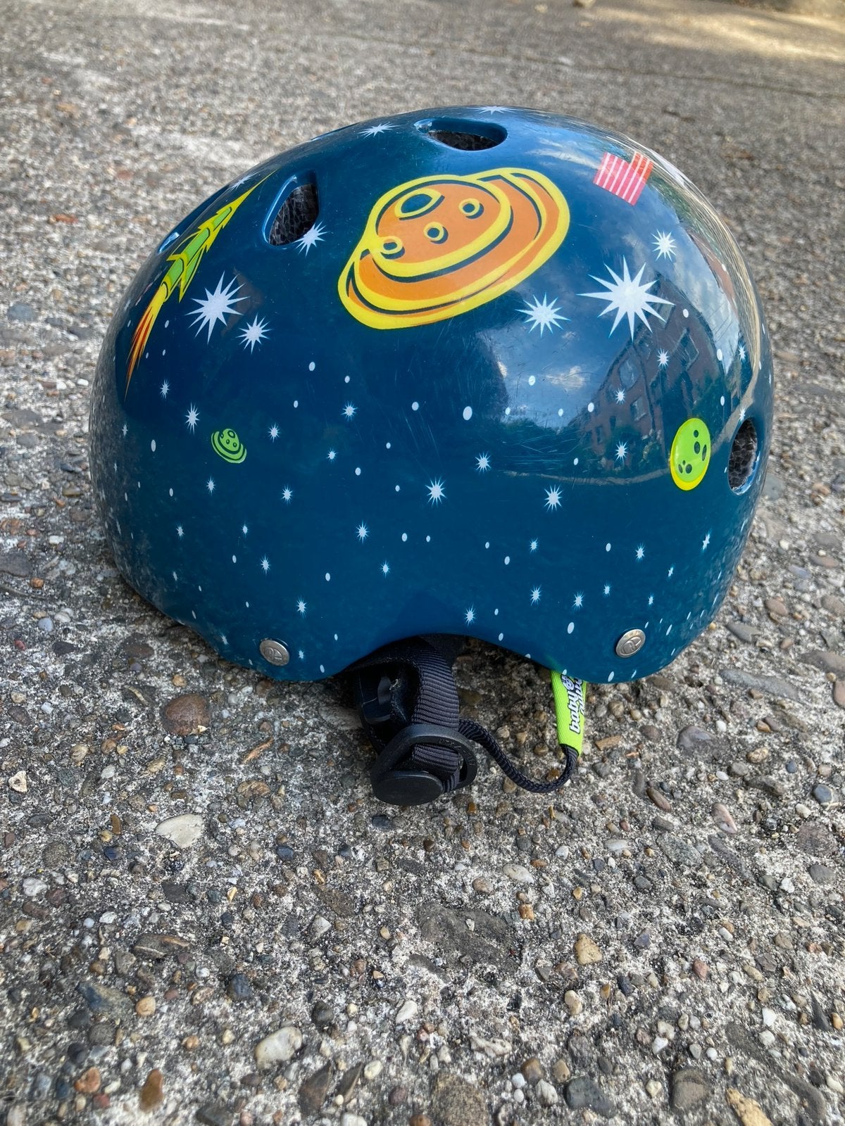 Kinderfietshelm Nutcase baby nutty (XXS) ruimte, Fietsen en Brommers, Ophalen, XXS