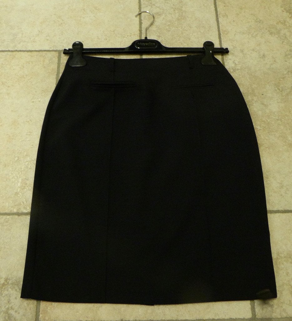 Zwarte rok  m 40 / Prima staat, Kleding | Dames, Rokken, Ophalen, Zo goed als nieuw
