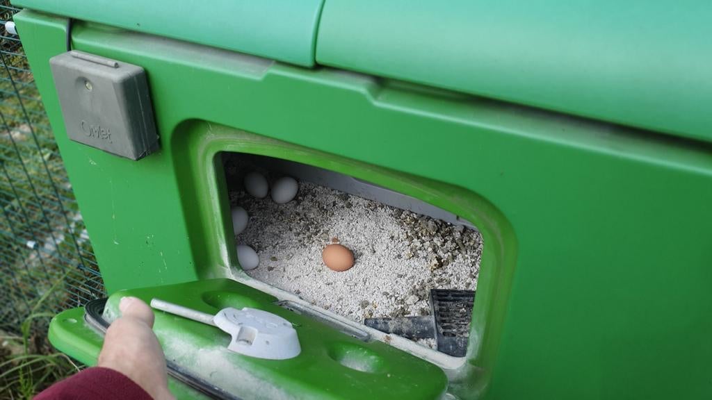 OMLET kippenhok met bewoners en voeder/drink items., Dieren en Toebehoren, Ophalen
