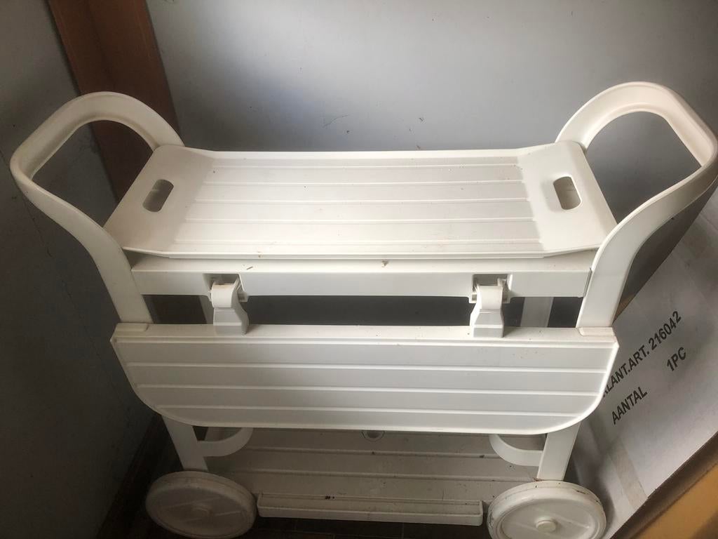Serveer tafel pvc, Tuin en Terras, Ophalen, Zo goed als nieuw