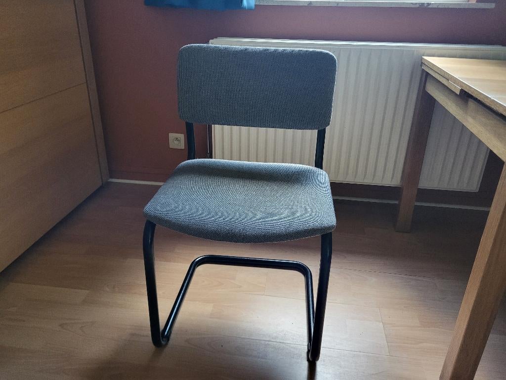 Chaise de bureau sans roulettes, Enlèvement, Utilisé, Gris, Chaise de bureau