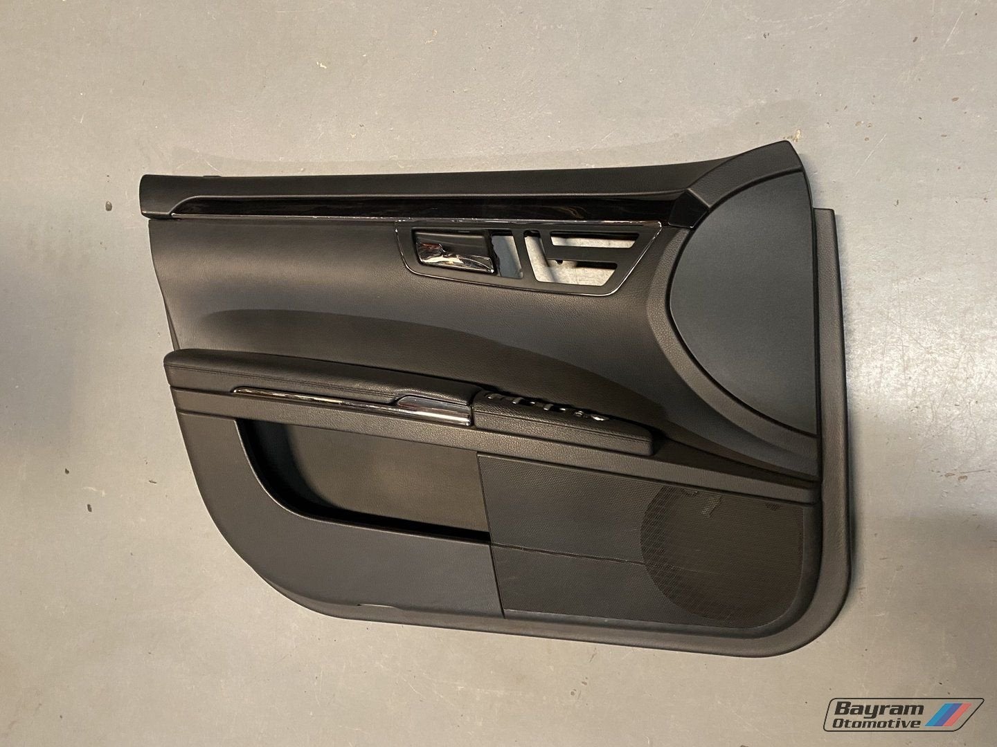 Mercedes W221 deurpaneel links voor lhd S-klasse leder kaart, Utilisé, -, -, Enlèvement ou Envoi