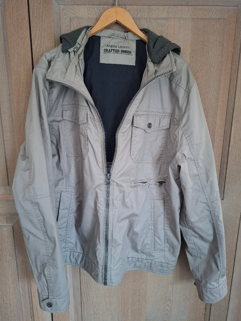 grande veste de pluie à capuche amovible, Gris, Enlèvement ou Envoi, Angelo Litrico, Taille 52/54 (L)