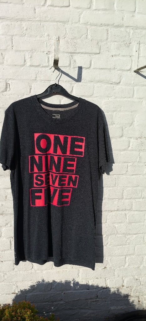 Veste t-shirt & Jones taille L, Jack  jones, Enlèvement ou Envoi, Noir, Taille 52/54 (L)