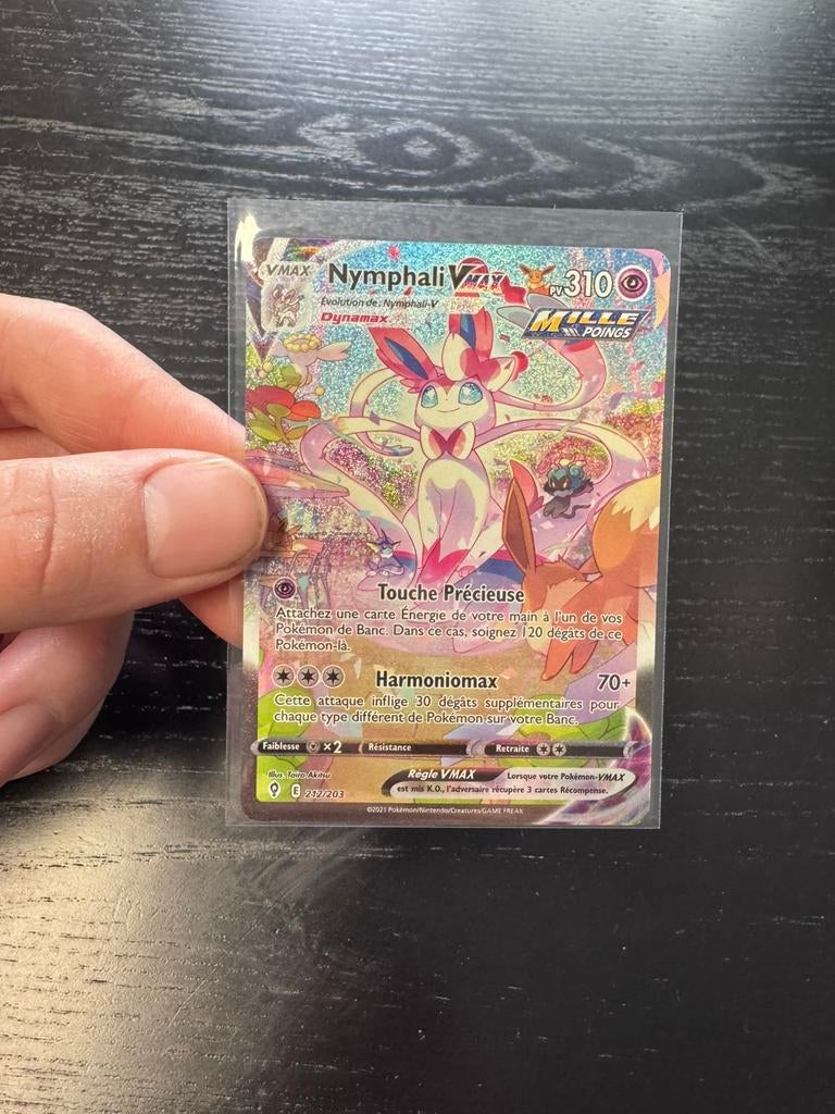 Nymphali VMAX 212/203 alt Celestial Evolution, Ophalen of Verzenden, Zo goed als nieuw, Losse kaart