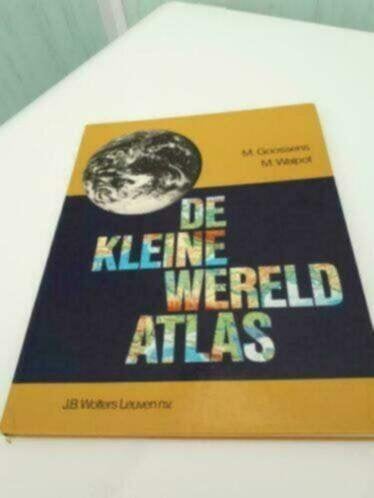 atlas - De Kleine Wereldatlas, Ophalen of Verzenden