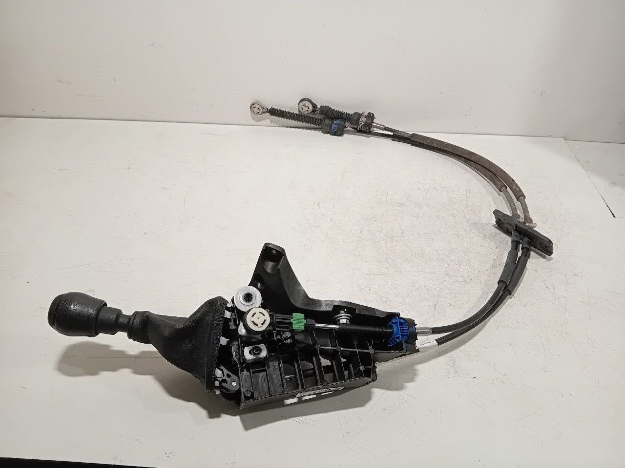 Schakelmechaniek Renault Master, Onderdelen@venauto.nl, Van der Ven Autorecycling B.V., Gebruikt, Ettenseweg 76, 4706 PB Roosendaal, The Netherlands