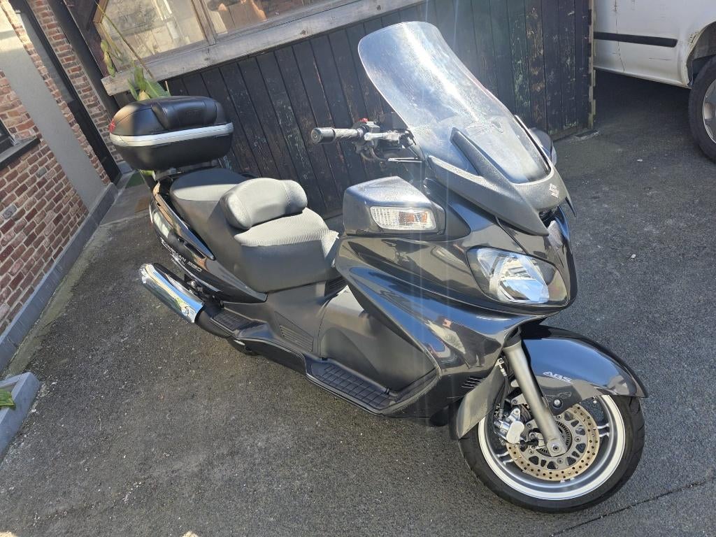Burgman 650 Executive, Motoren, Occasion, Motorrijbewijs A, 638 cc, Particulier