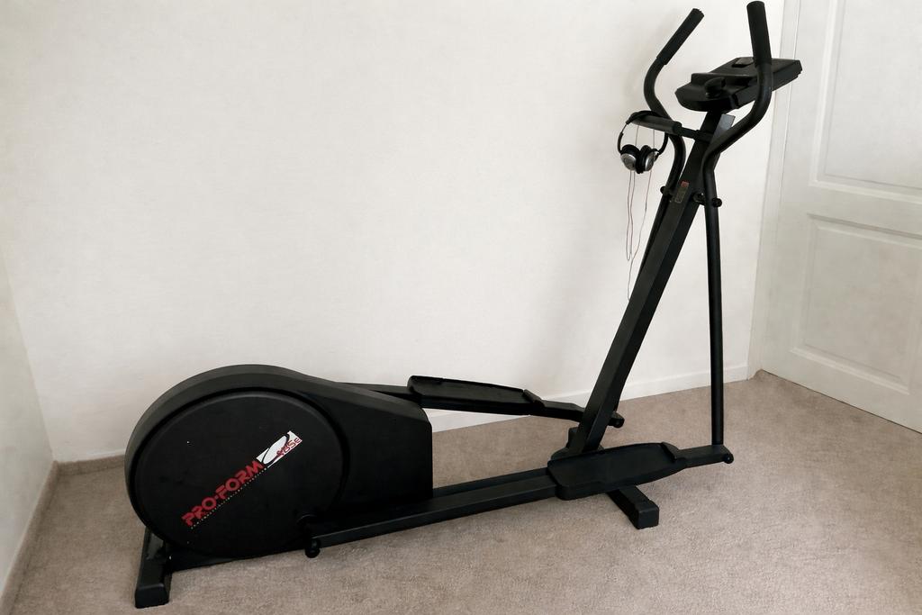 Pro Form sport crosstrainer, Sports & Fitness, Aluminium, Enlèvement, Utilisé, Vélo elliptique