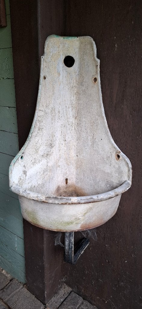 Antieke ijzeren wand wasbak/urinoir/lavabo/wand fontein, Ophalen of Verzenden