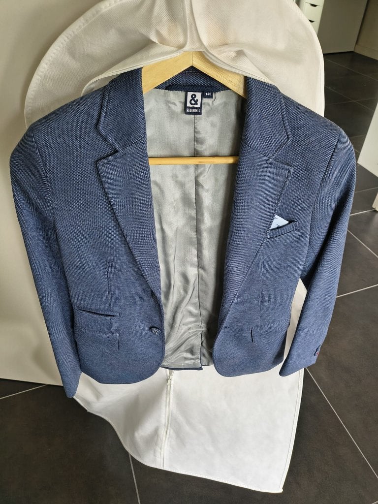 Blazer Redandblu maar 140, Ophalen, Zo goed als nieuw, Redandblu, Jongen