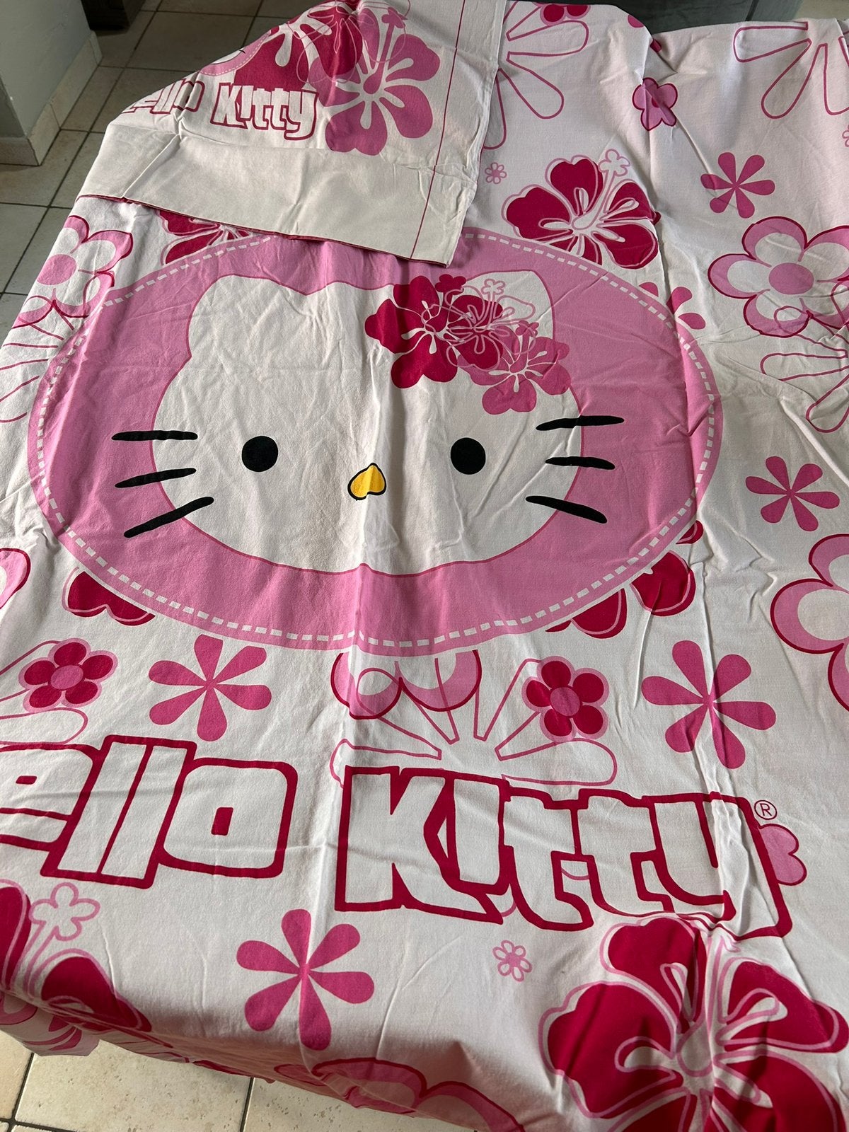 Lakens hello kitty, Ophalen, Zo goed als nieuw