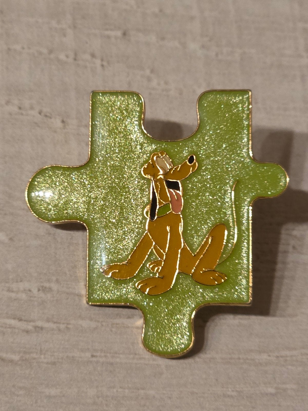 Pluton Pin Disney, Collections, Enlèvement ou Envoi, Dingo ou Pluto, Utilisé, Autres types