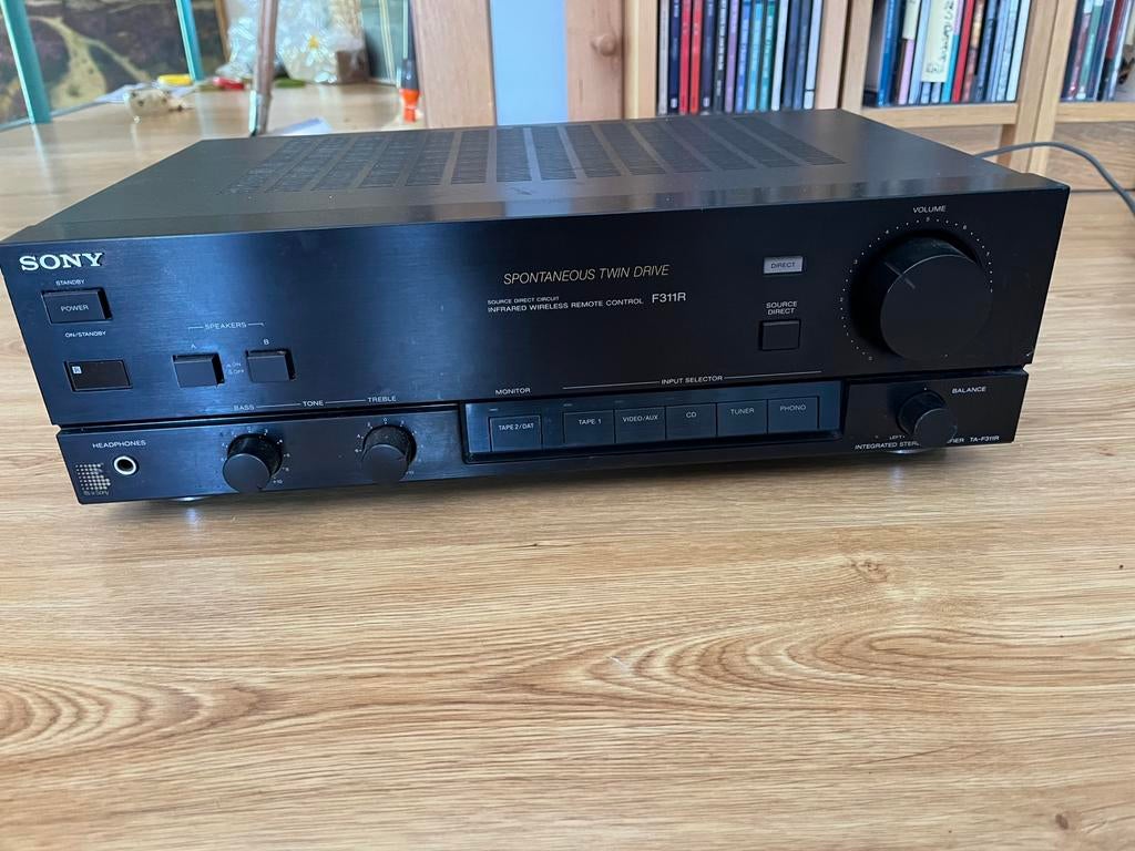 Versterker Sony, zie foto, Muziek en Instrumenten, Ophalen of Verzenden, Zo goed als nieuw