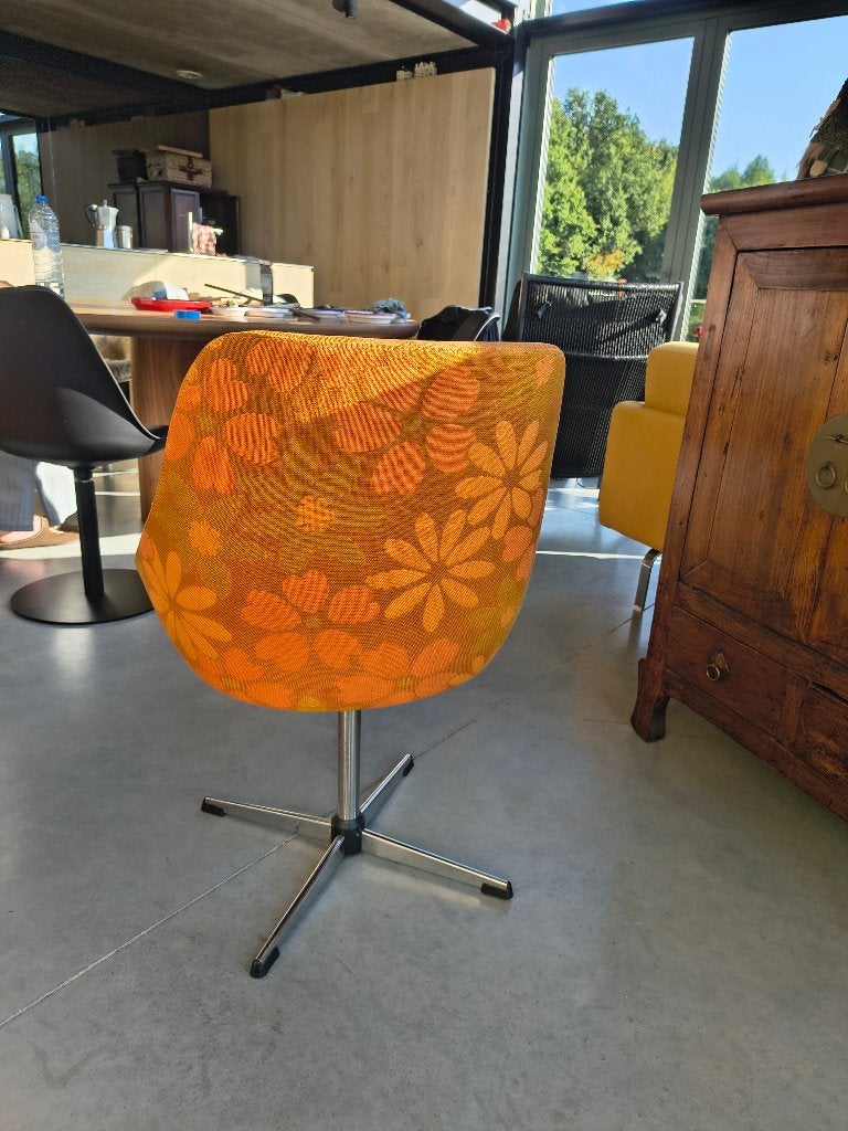 60s cocktail chair flower power, Ophalen