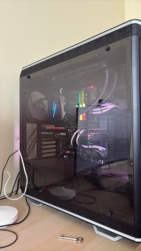 Pc 700€, Computers en Software, Ophalen, Zo goed als nieuw, Gaming