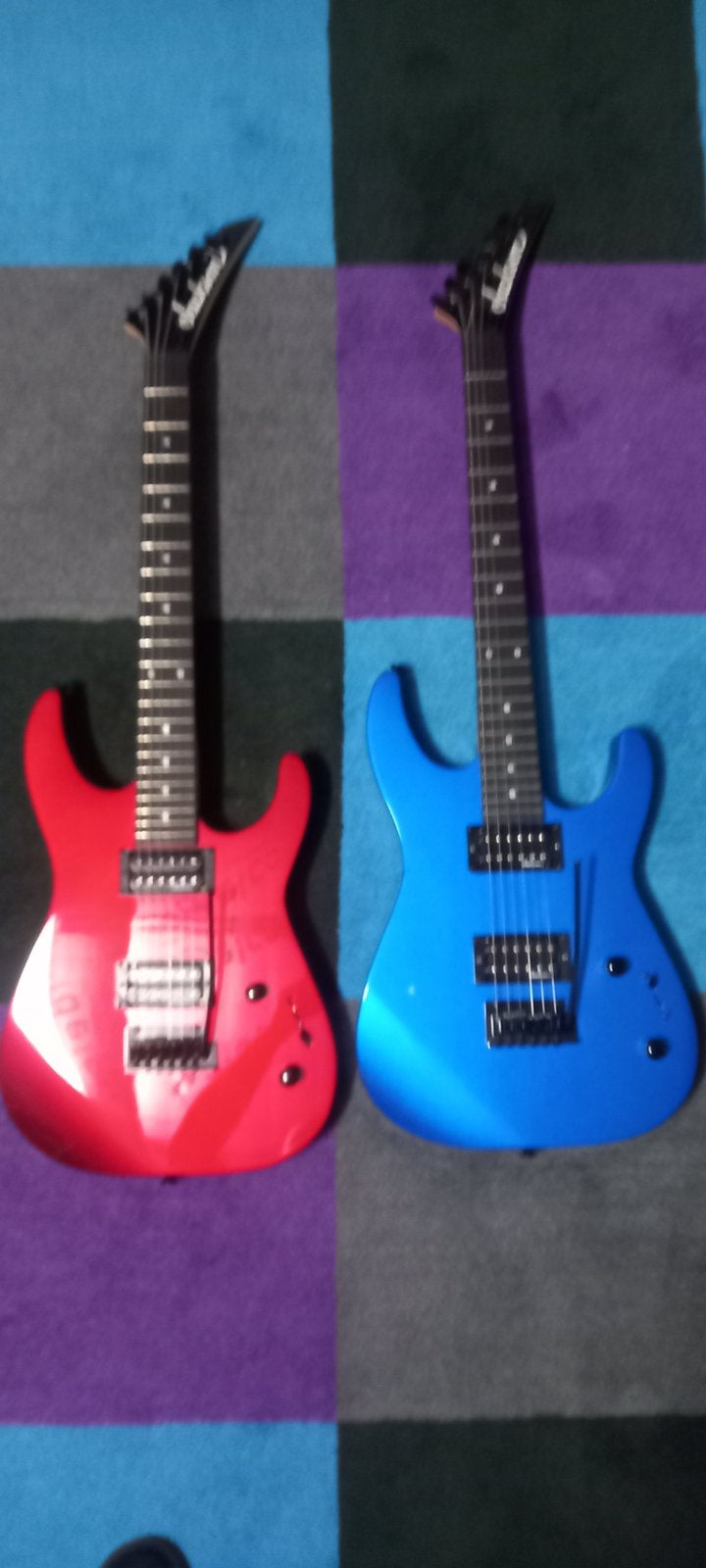 2 Jackson Dinky JS11, Musique & Instruments, Enlèvement, Comme neuf