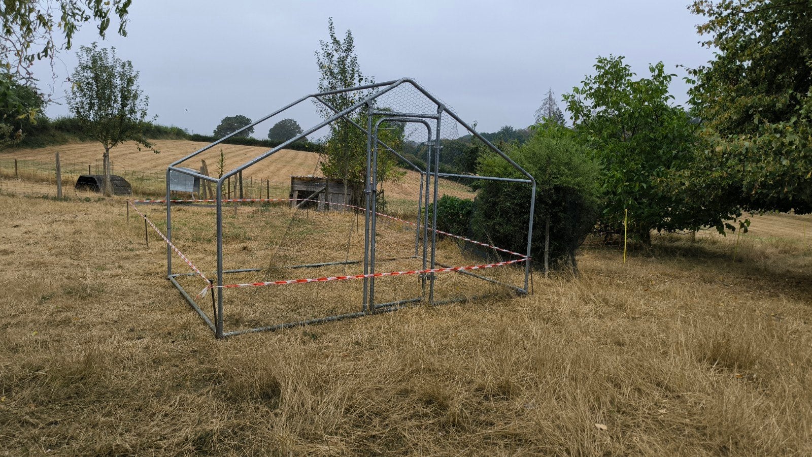 Kippenhokken, volière van 3x2m., Ophalen, Gebruikt, Metaal, Volière