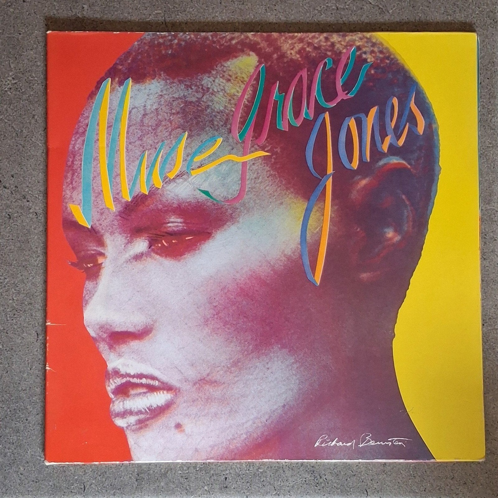 Grace Jones: Muse (LP), Gatefold hoes, Ophalen of Verzenden, 12 inch