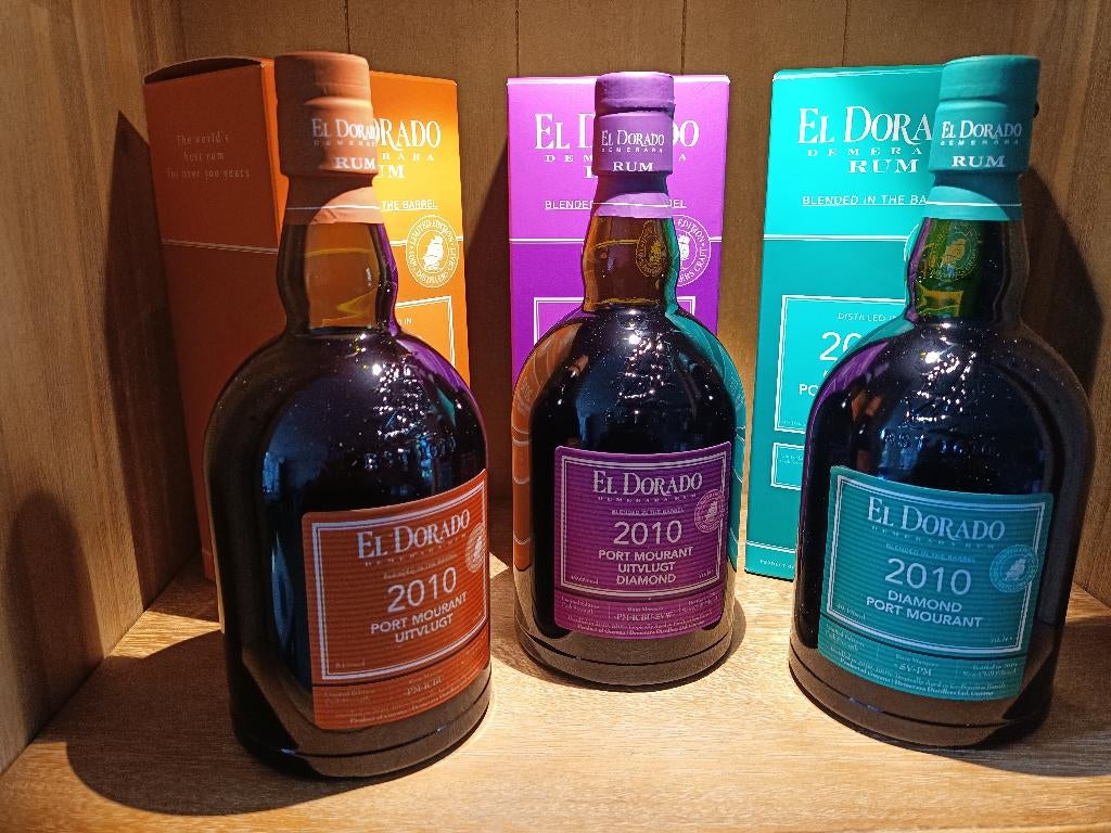 Rhum El Dorado mélangé en fût 3x, Collections, Vins, Neuf, Enlèvement ou Envoi, Pleine, Autres types