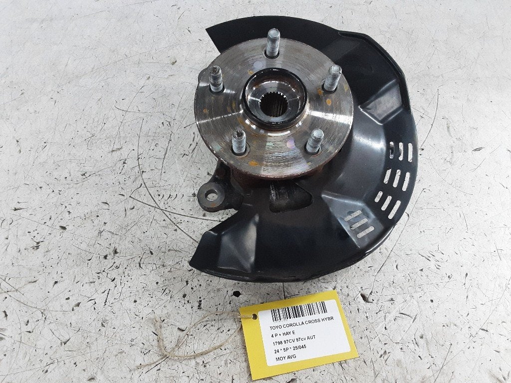 MOYEU DE ROUE AVANT GAUCHE Toyota Corolla Cross (FC63L), Kundenbetreuung@toyota.de, Toyota, Utilisé, Toyota-Allee 2
50858  Köln, DE
