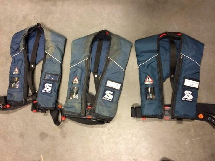 Goedkope Secumar reddingsvesten Window Alpha 275N, gebruikt, Watersport en Boten