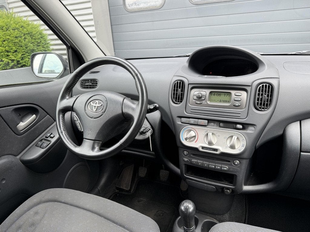 Toyota Yaris Verso 1.3 VVT-i | Airco | Radio | Nette Auto!, Auto's, Voorwielaandrijving, 1299 cc, 63 kW, 4 cilinders