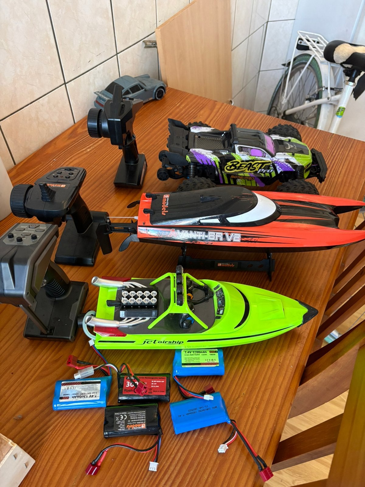 Rc boten en auto, Hobby en Vrije tijd, Ophalen of Verzenden, Zo goed als nieuw