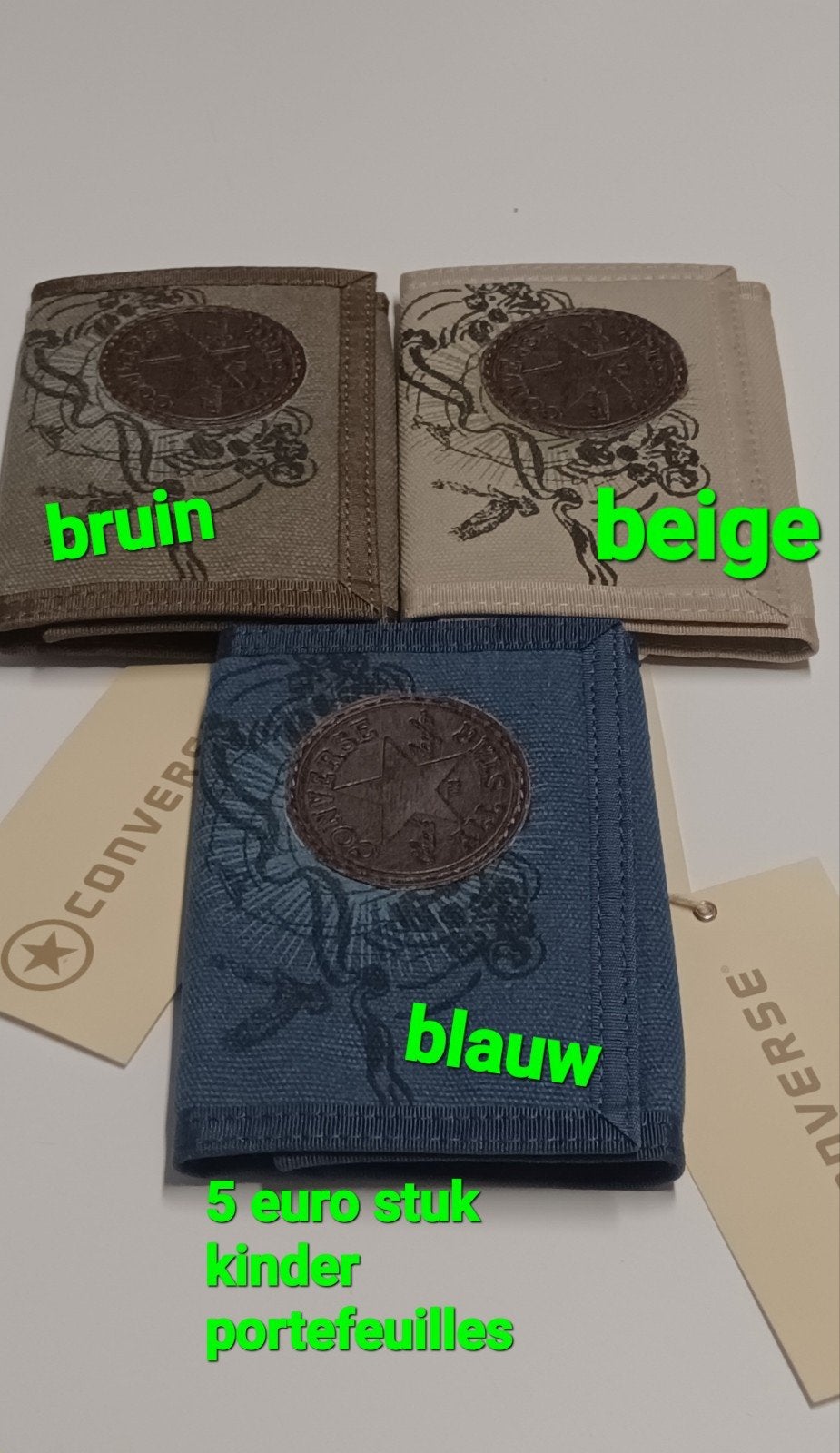 kinder portemonnee  3 kleuren  gelieve kleur door te geven a, Handtassen en Accessoires, Ophalen of Verzenden