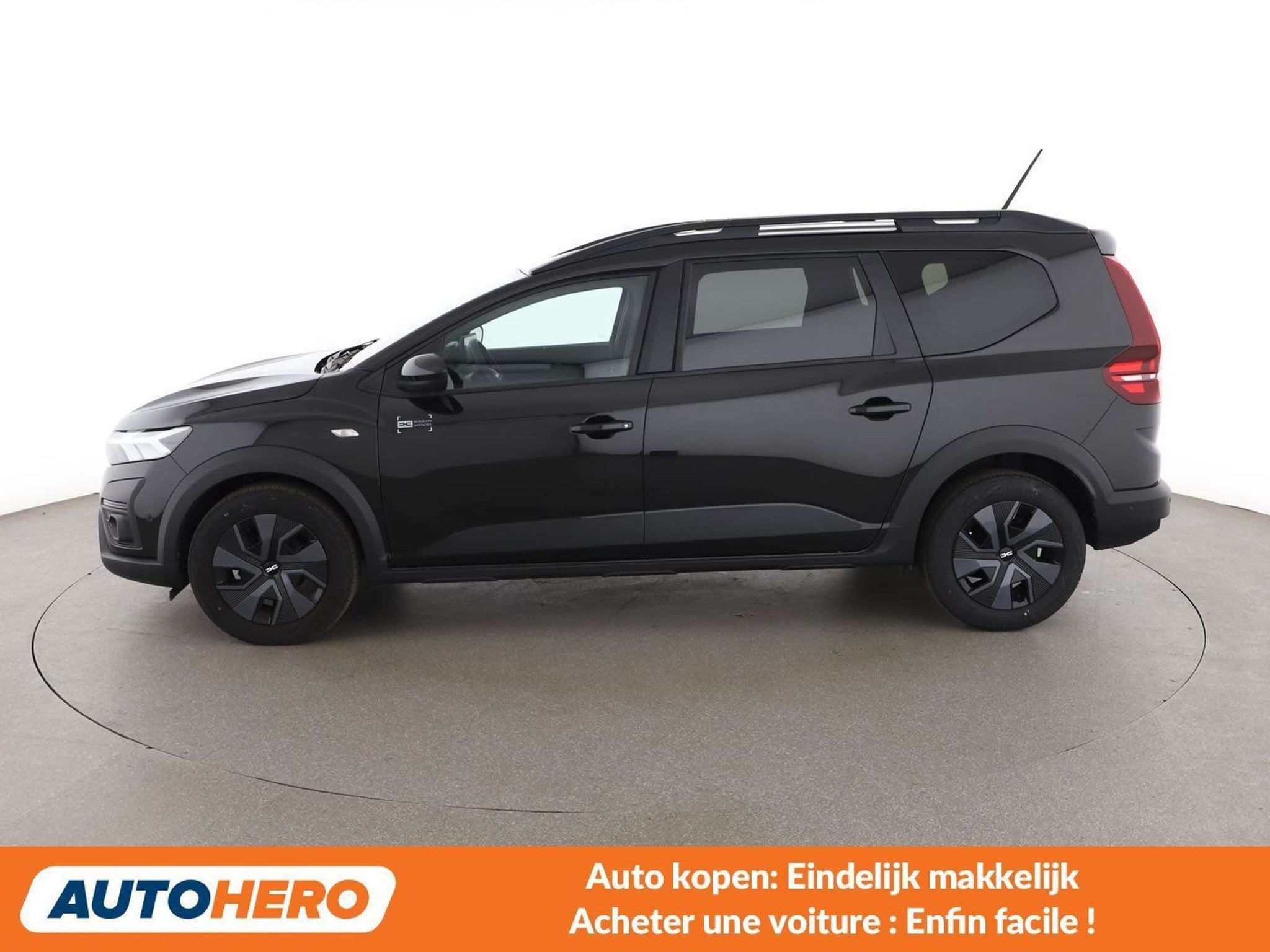Dacia Jogger 1.0 TCe Expression, Autos, Achat, Boîte manuelle, Noir, 5 portes