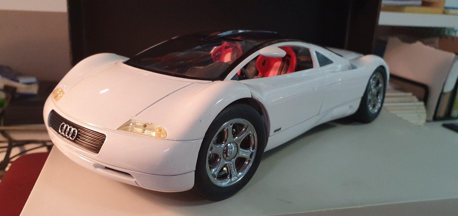 1/18 Audi Avus Quattro (nr. 1533), Hobby en Vrije tijd, Ophalen of Verzenden, Revell