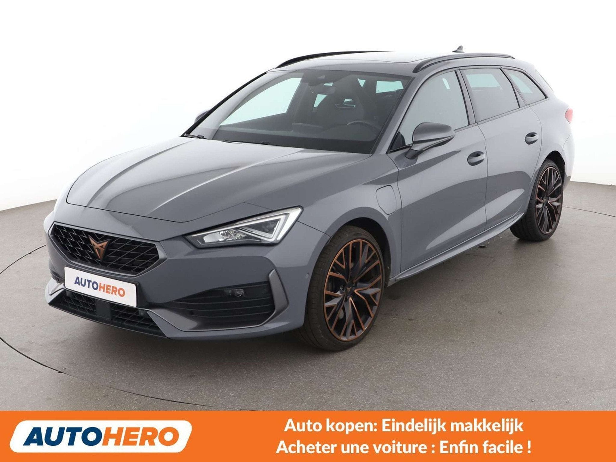 SEAT Leon 1.4 e-HYBRID (année de construction 2020), Autos, 1395 cm³, Achat, Leon, Noir