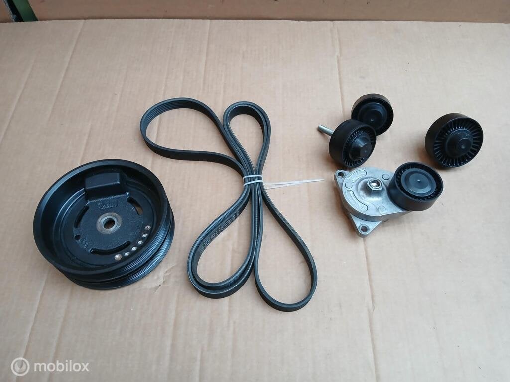 Krukaspoelie Range Rover 4.4 TDV8 448dt krukas Pulley, Land Rover, Land Rover, Enlèvement ou Envoi, Utilisé