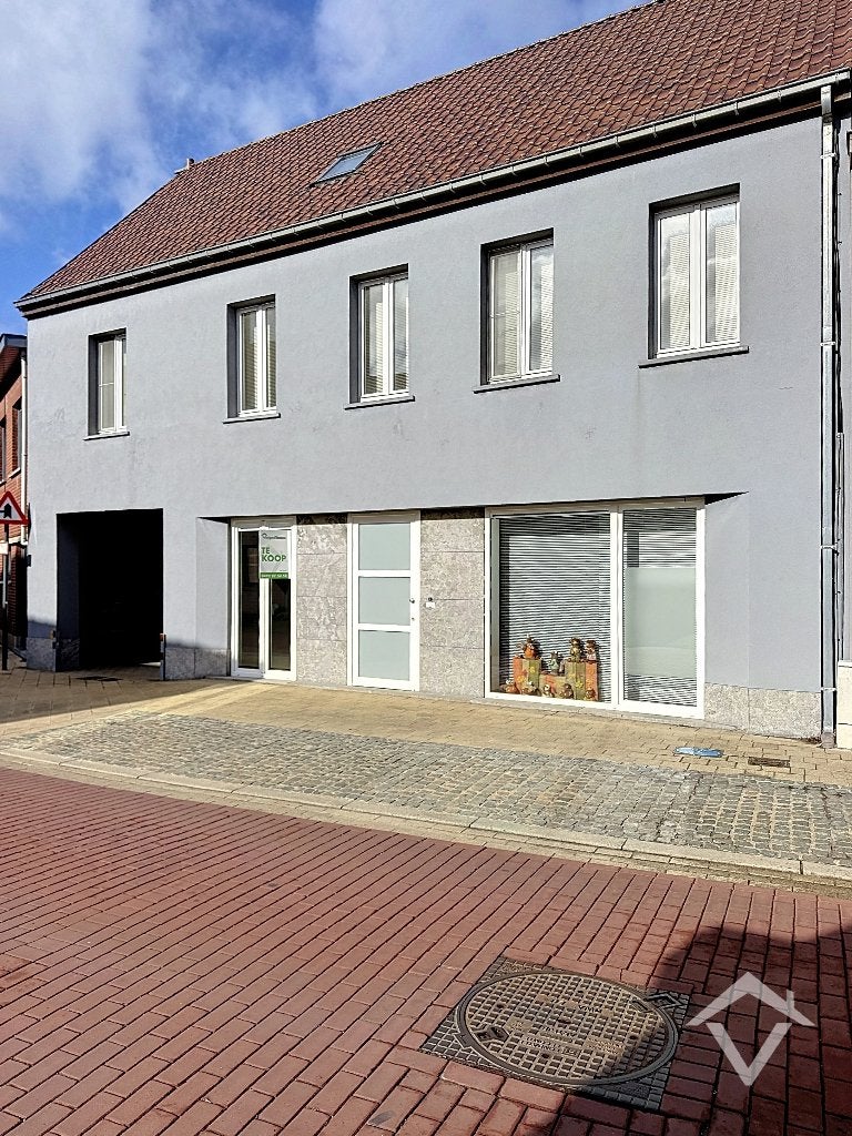 Gelijkvloers appartement met 2 slaapkamers centrum Koekelare, 110 kWh/m²/jaar, 2 kamers, 81 m², Provincie West-Vlaanderen