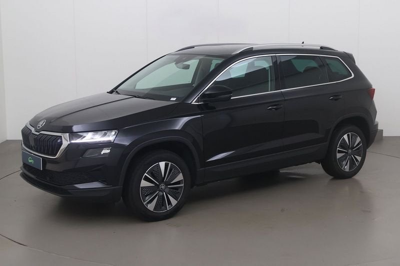 Skoda Karoq 1.5 tsi act selection 150 AT, Auto's, Automaat, 4 cilinders, Overige bekleding, Zwart