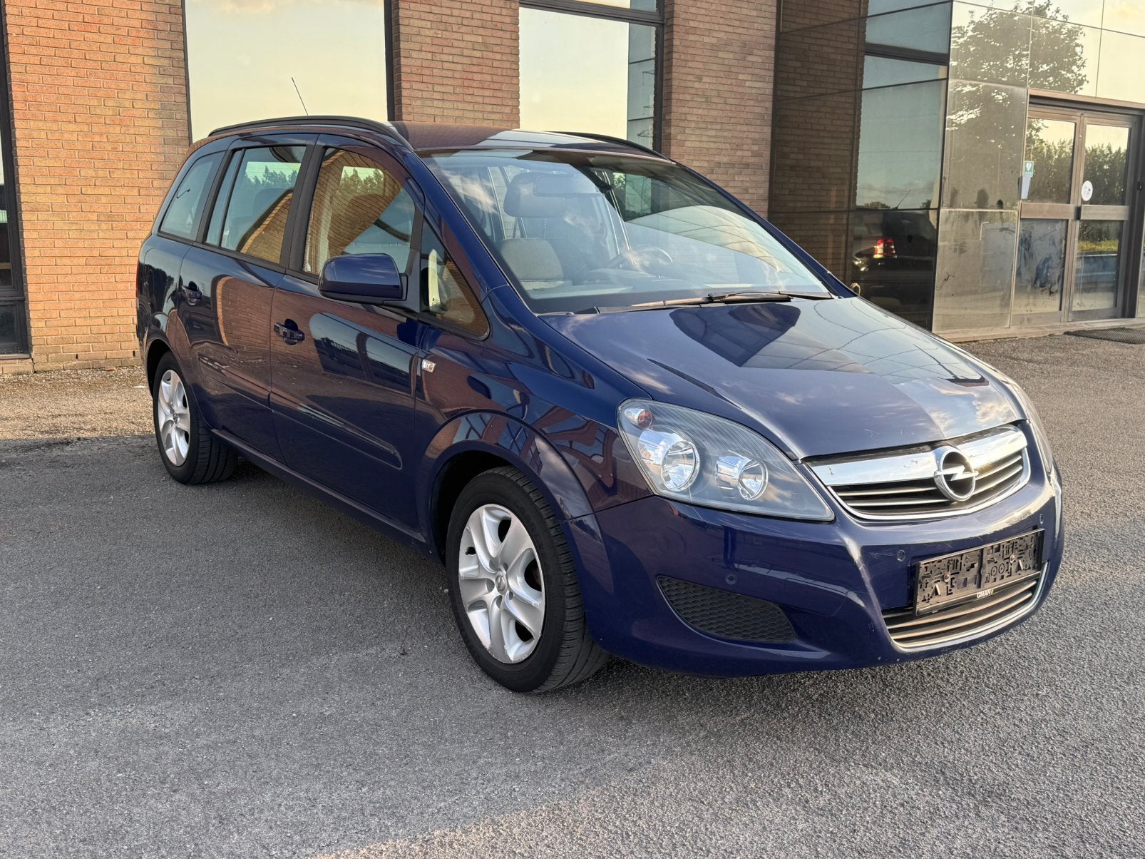 Opel Zafira 1.6 essence 7place gps airco, Autos, Opel, Achat, Entreprise, 7 places, Boîte manuelle