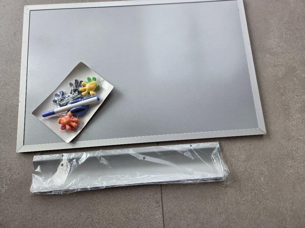 Magneetbord nieuw, Huis en Inrichting, Ophalen of Verzenden, Nieuw, Magneetbord