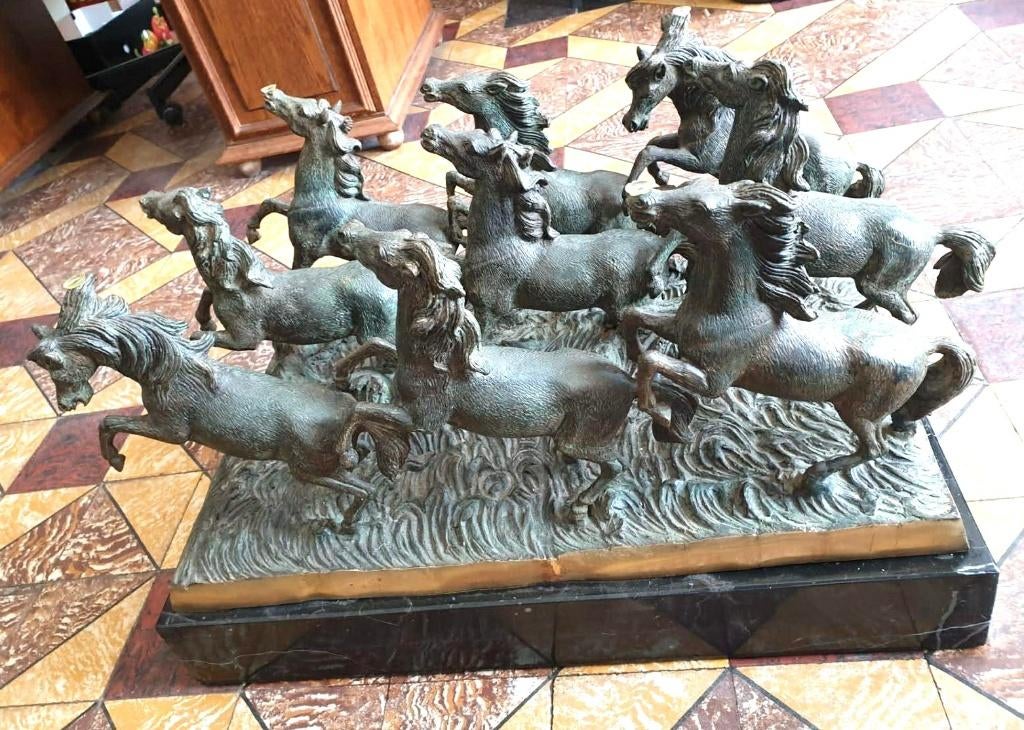 table de salon très lourde en bronze socle marbre, Enlèvement, Bronze