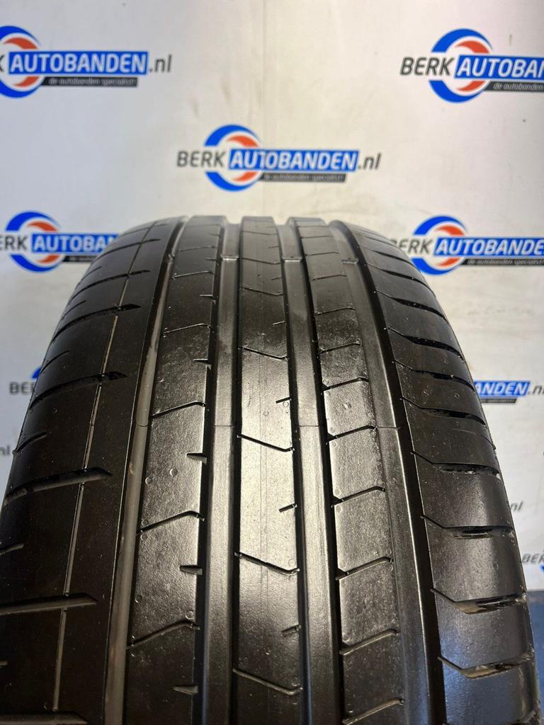 4x Pirelli P Zero (DEMO) 255/55 R19 107W 255/55/19 2555519 (, Auto-onderdelen, Banden en Velgen, 19 inch, Gebruikt, 255 mm, -