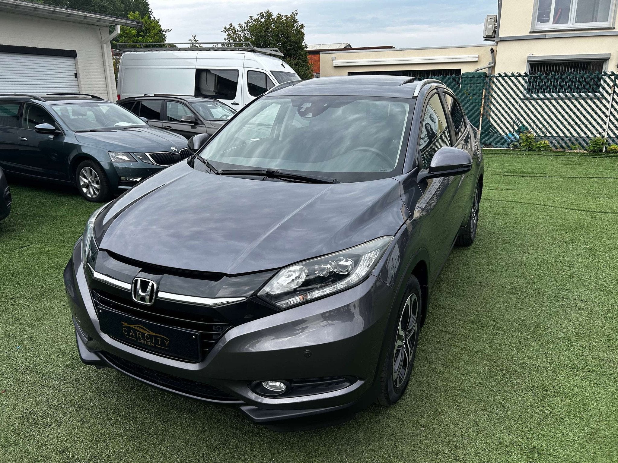 Honda HR-V 1.5i-VTEC ExecutiveAUTOMAATPANODAKCAMERA, Argent ou Gris, Achat, Euro 6, https://public.car-pass.be/vhr/2f6d4b27-07d5-44e6-8d0a-5b04a4b8a19d