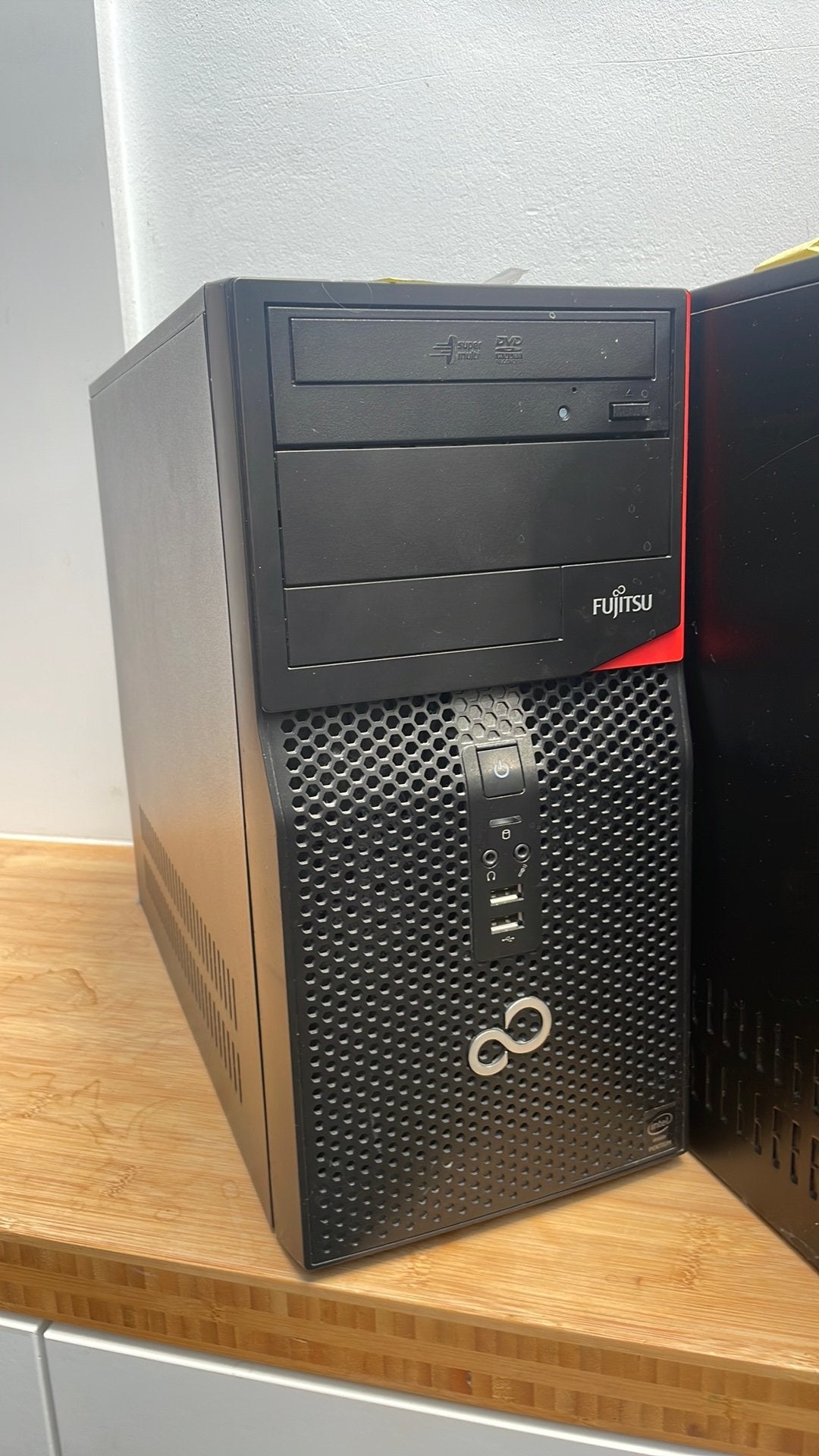 2 Fujitsu’s Esprimo P420 E85+, Computers en Software, Ophalen, Zo goed als nieuw