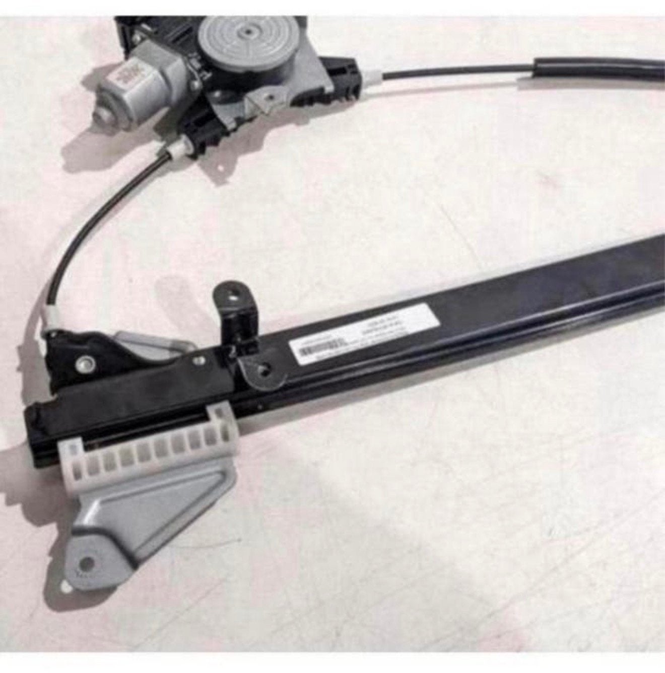 NISSAN e-NV200 NV200 raam mechanisme motor geleider LV oem, Ophalen of Verzenden, Nissan