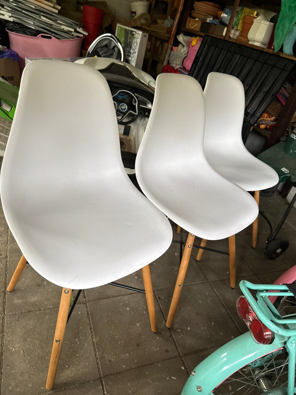 3witte stoelen, Ophalen, Zo goed als nieuw
