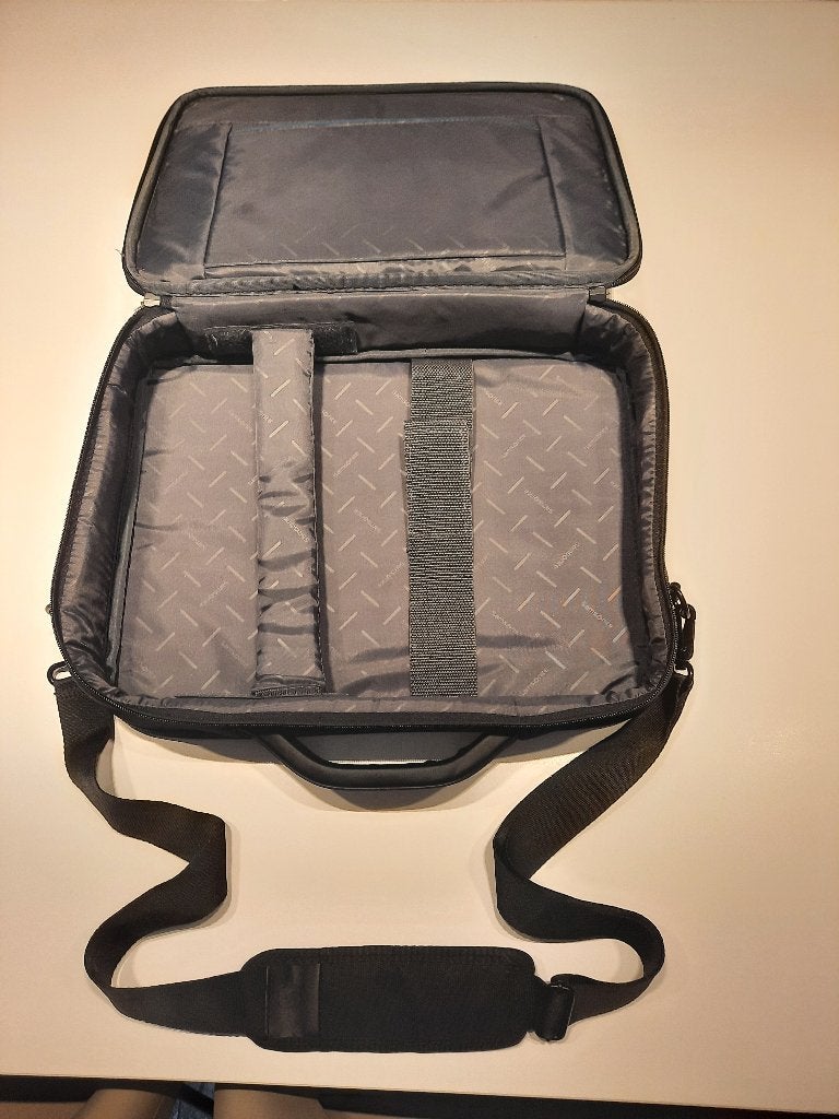 Laptoptas samsonite (nieuw), Informatique & Logiciels, Sacoches d'ordinateur portable, Neuf, Enlèvement ou Envoi, Noir, 16 pouces